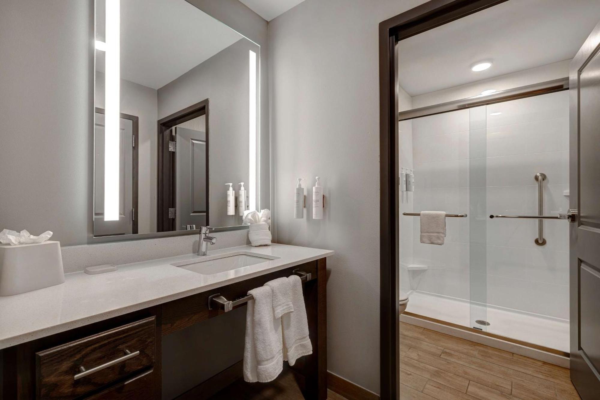 Homewood Suites By Hilton Oak Creek Milwaukee Exteriér fotografie